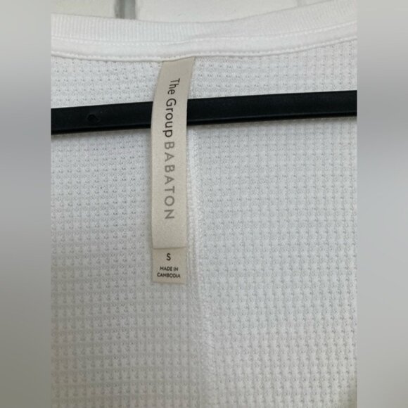 BNWT Babaton Berry T-Shirt - Picture 10 of 11